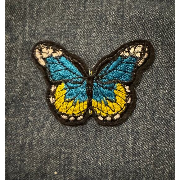 Cider Butterfly Patches Jeans
XS - Picture 8 of 9